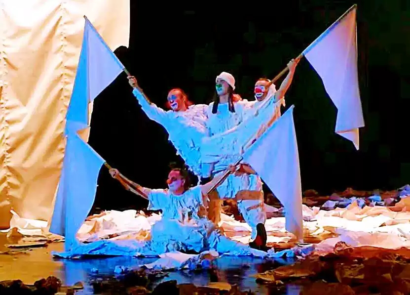 《疯狂的废纸世界》