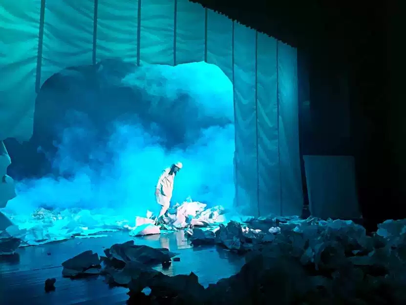 《疯狂的废纸世界》