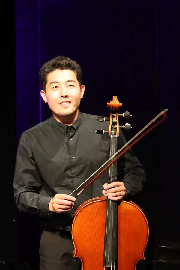 大提琴 刘宴佐