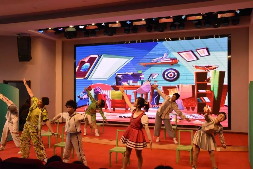 《我和我的影子》