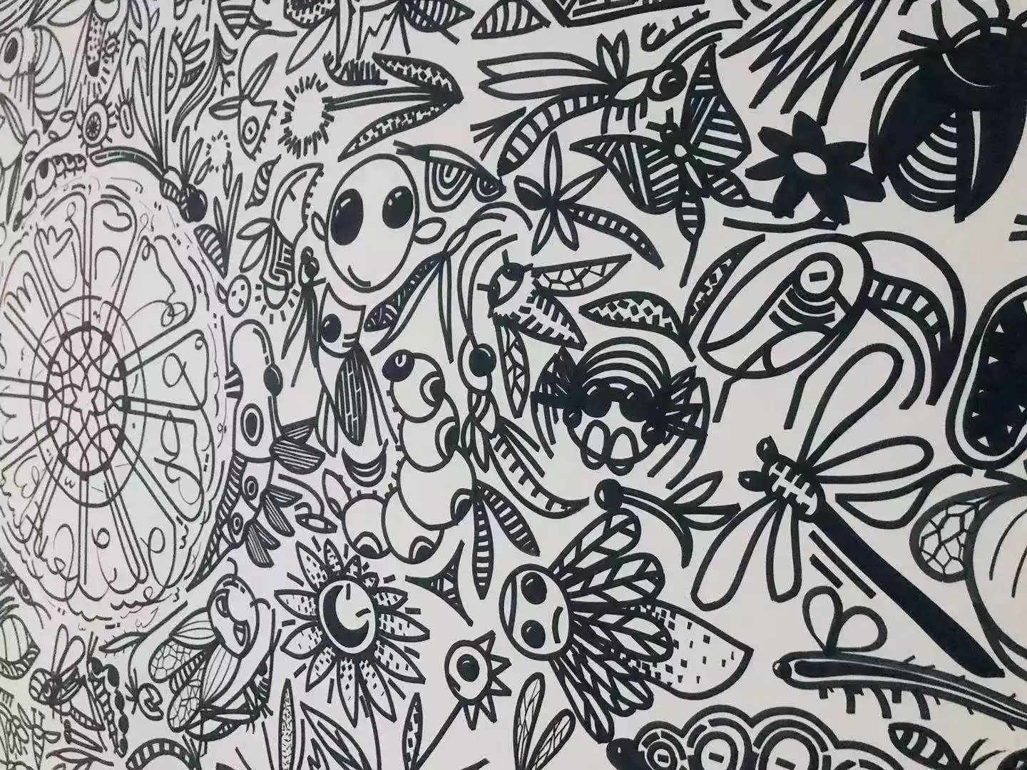 大树小虫艺术展