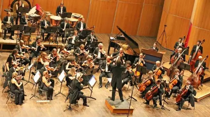 多克莱夫爱乐乐团滨州音乐会