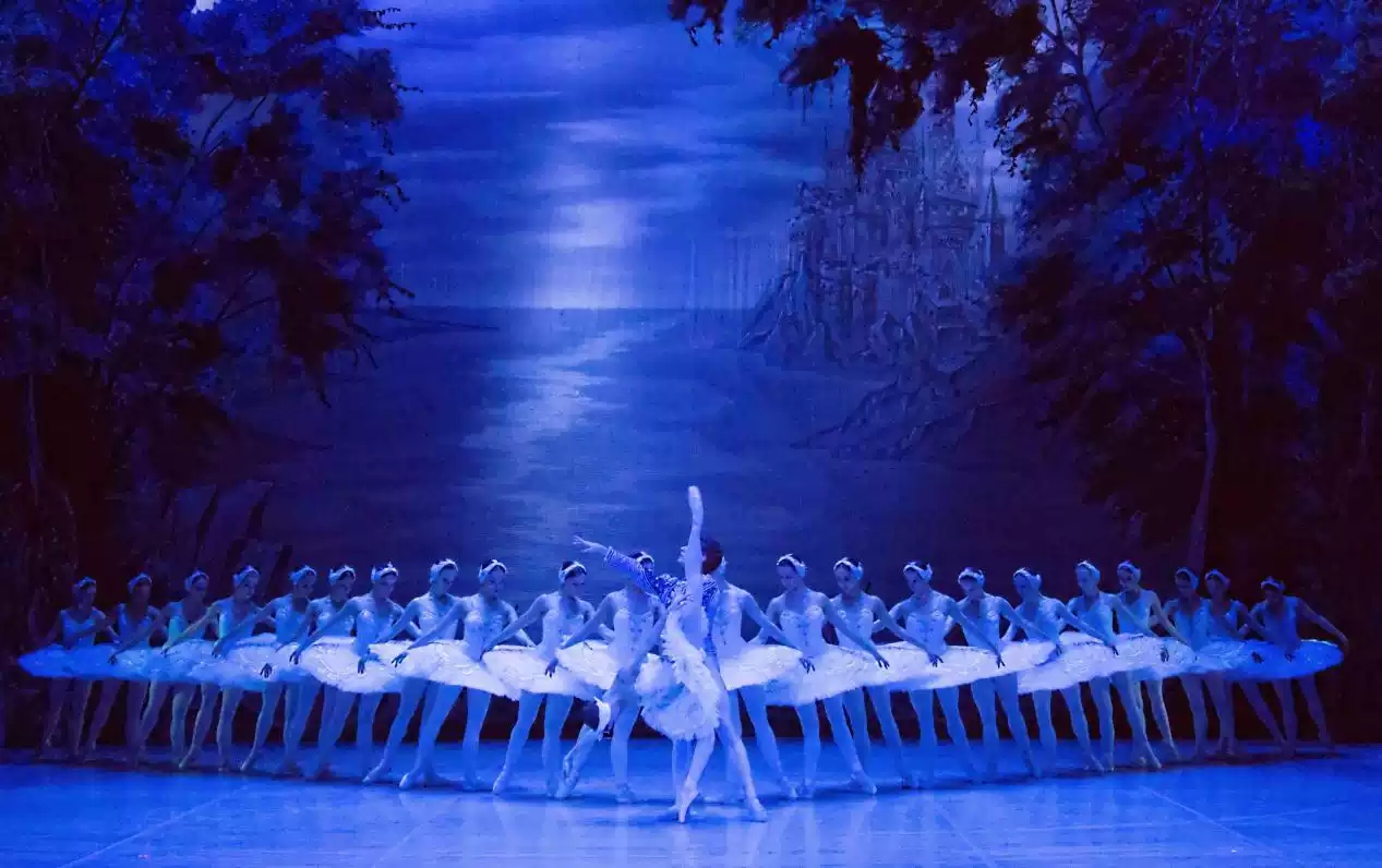 2019芭蕾舞剧天鹅湖哈尔滨站