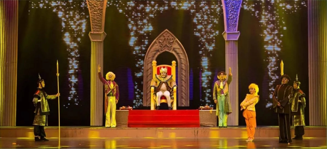 2021儿童剧《皇帝的新衣》-上海站 2021儿童剧《皇帝的新衣》-上海站