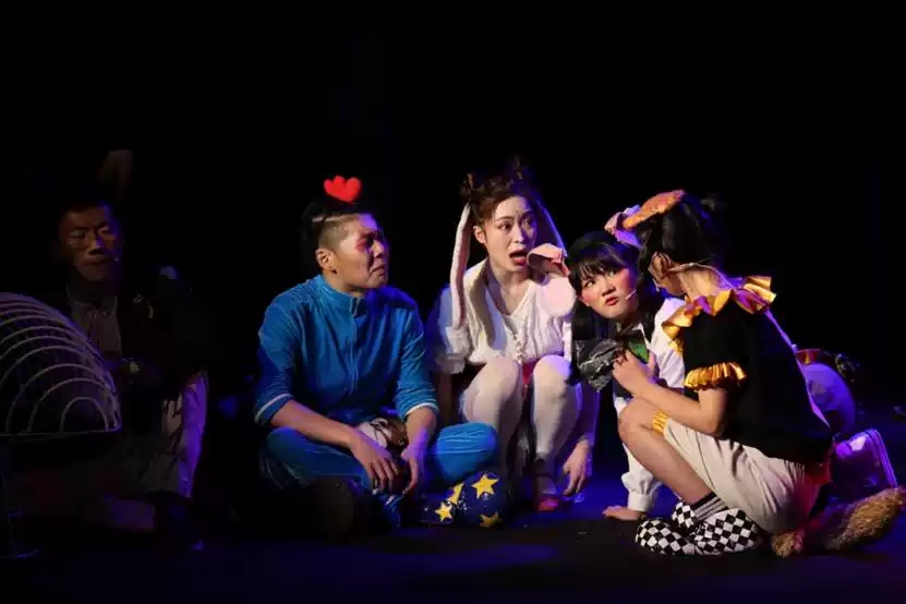 《农场来了陌生人》