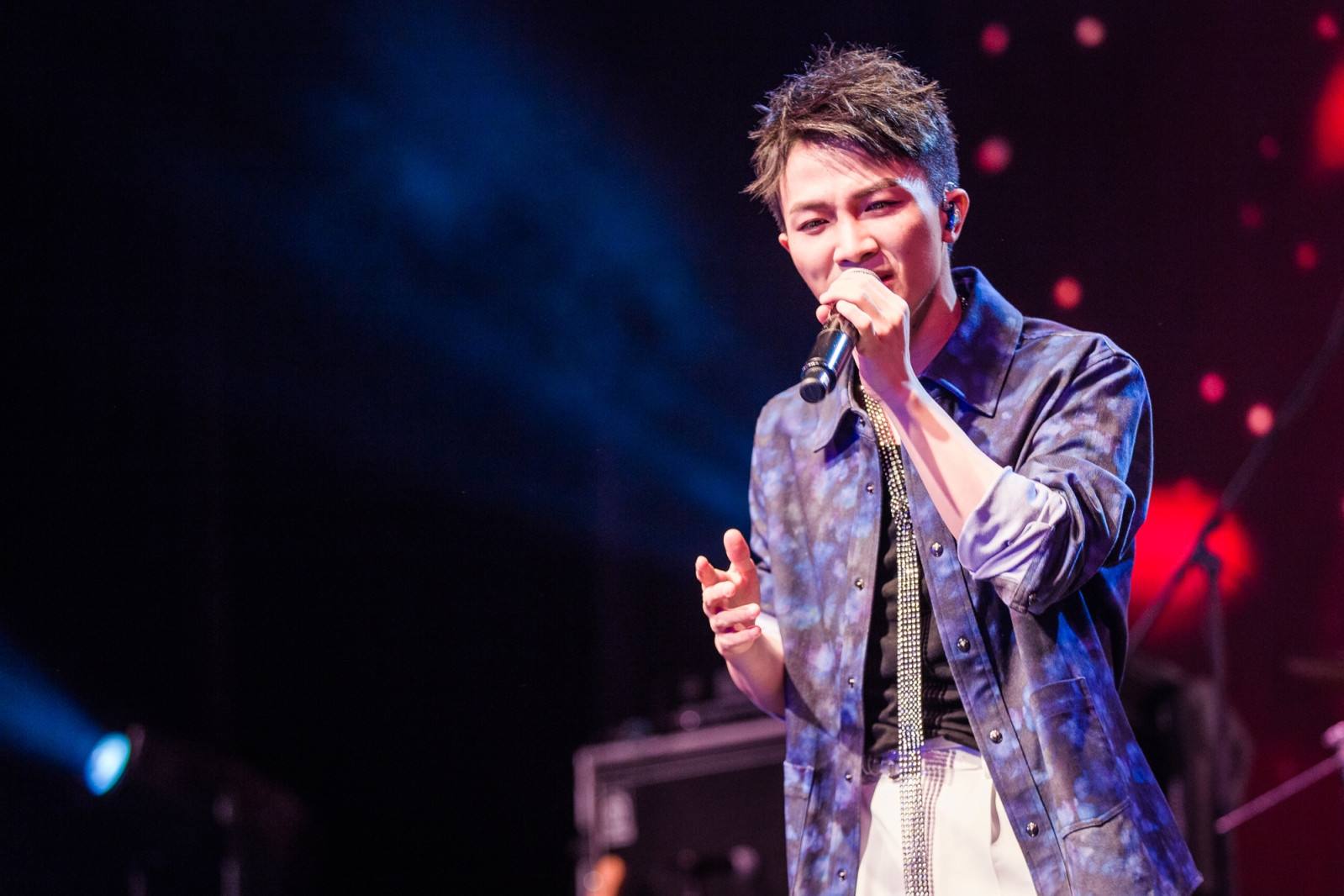 周深苏州演唱会2019