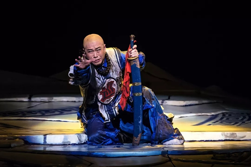 曲剧《正红旗下》