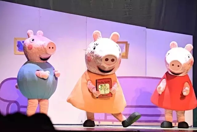 2022小猪佩奇中文版舞台剧《佩奇欢乐派对》-杭州站 2022小猪佩奇中文版舞台剧《佩奇欢乐派对》-杭州站