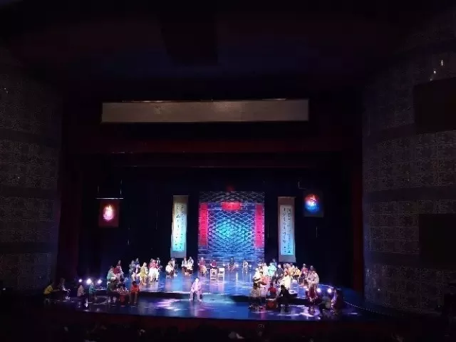 2019喷空郑州跨年相声专场