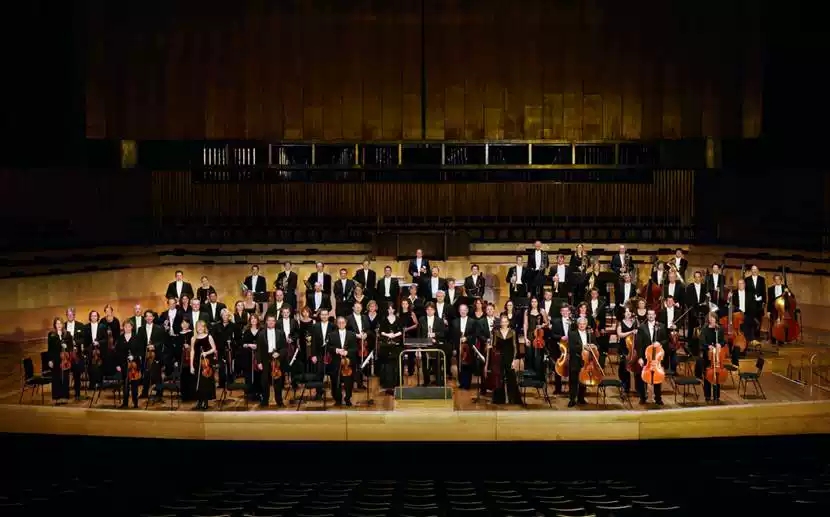 俄罗斯国家模范交响乐团