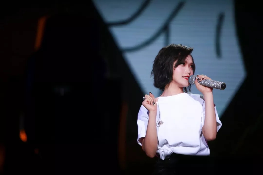 2019庄心妍水木年华襄阳群星演唱会