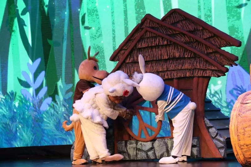 音乐剧三只小猪