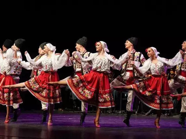 2019亚历山大红旗歌舞团洛阳音乐会