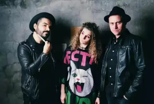 罗大佑丁武李行亮儋州演唱