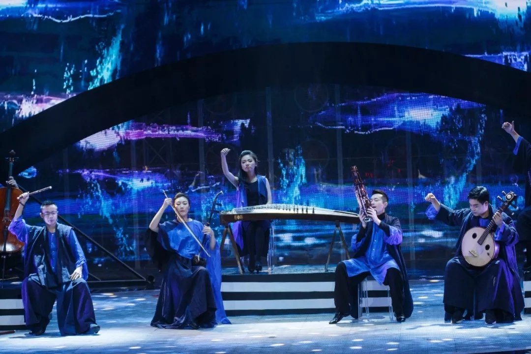 龚锣新艺术乐团