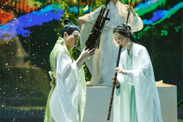 龚锣新艺术乐团