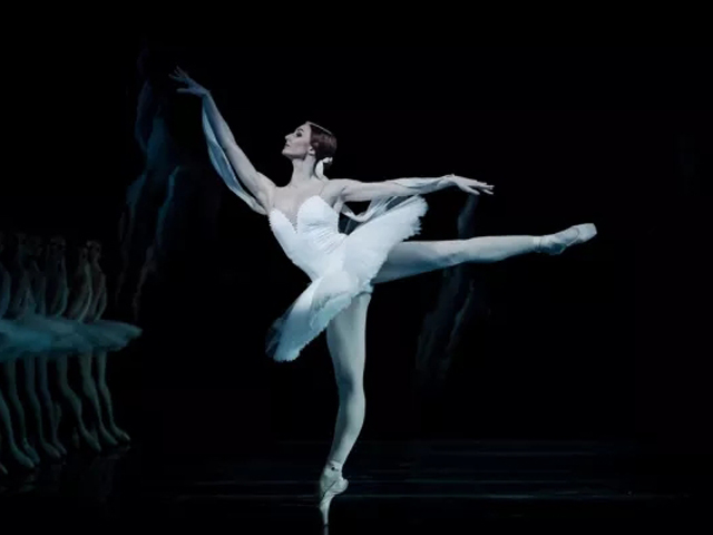 2020芭蕾舞剧《天鹅湖》九江站