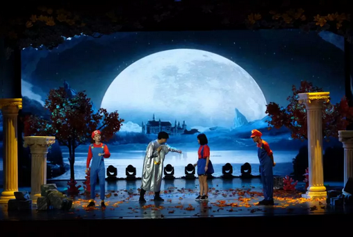 《了不起的梅林爸爸》