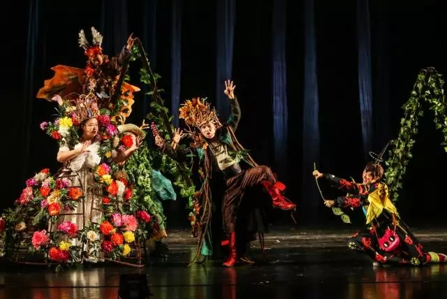 《仲夏夜之梦》