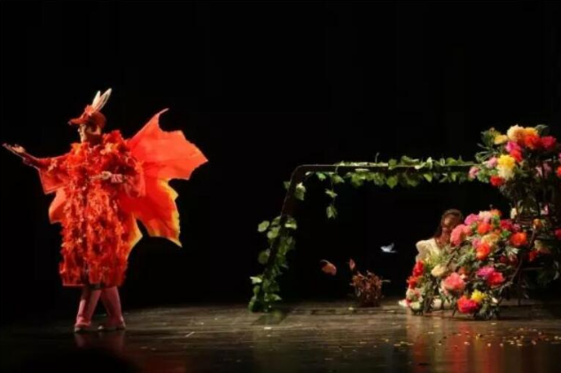 《仲夏夜之梦》