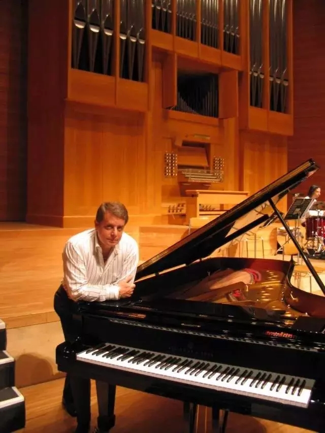 桑德罗·库图列罗