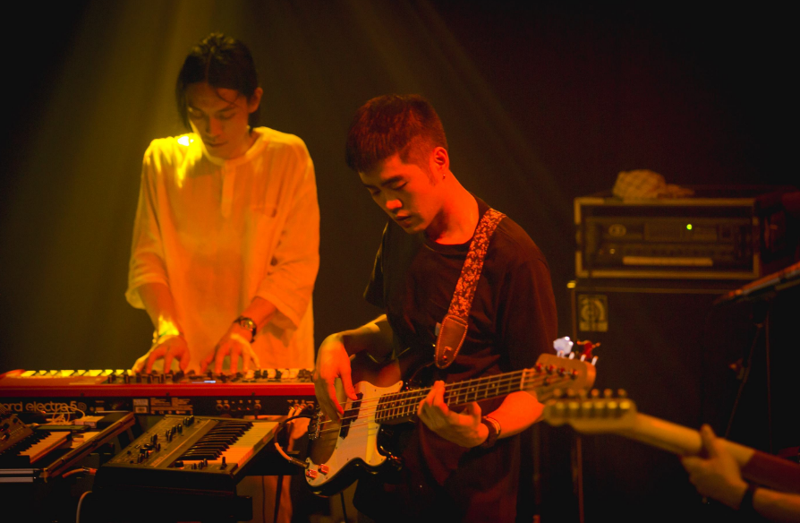 落日飞车成都演唱会