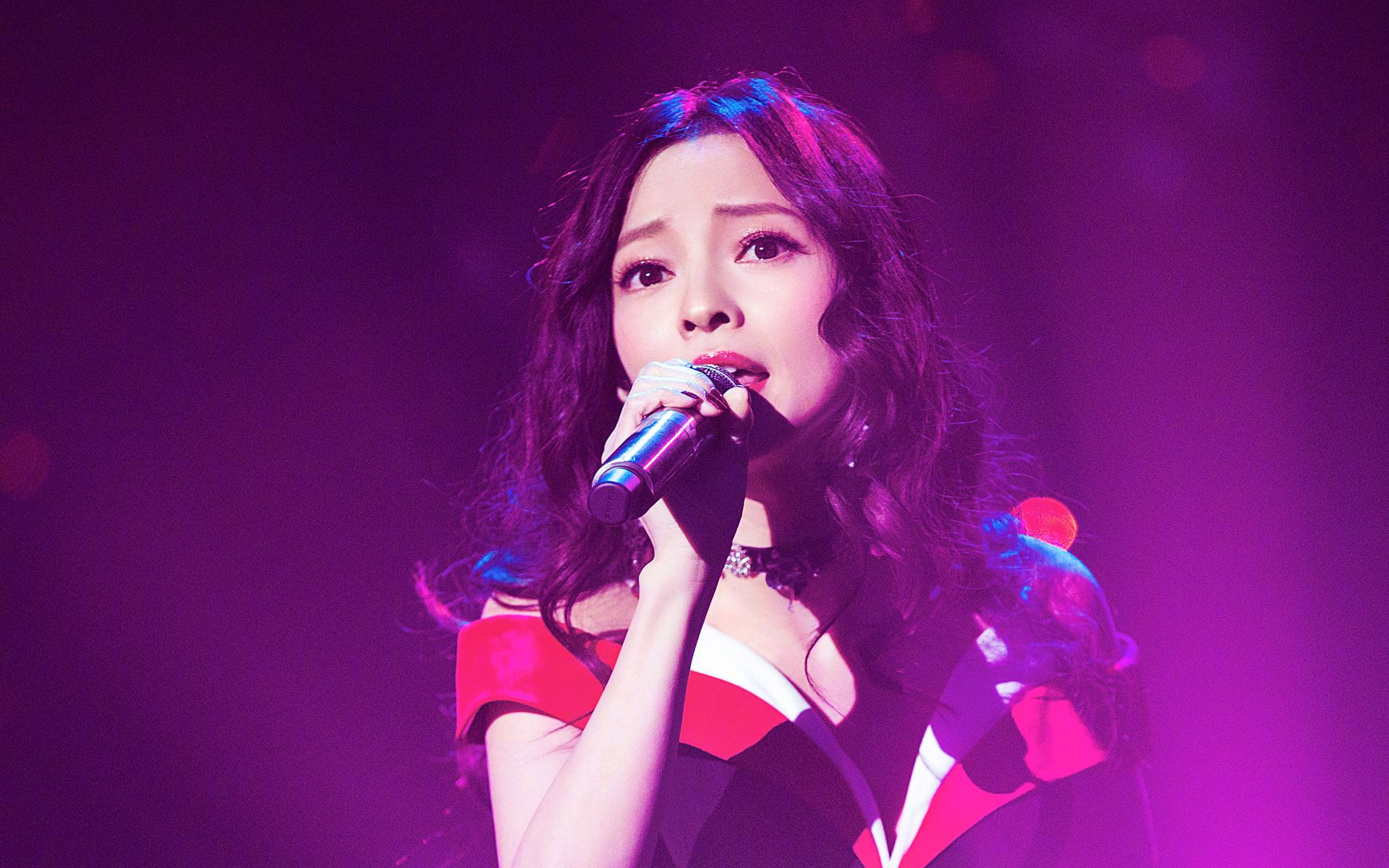 2019张韶涵隔壁老樊怀远群星演唱会