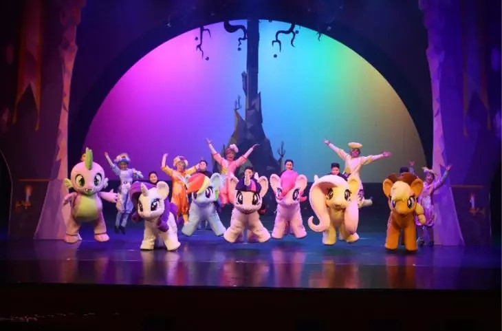 《友谊的皇冠》