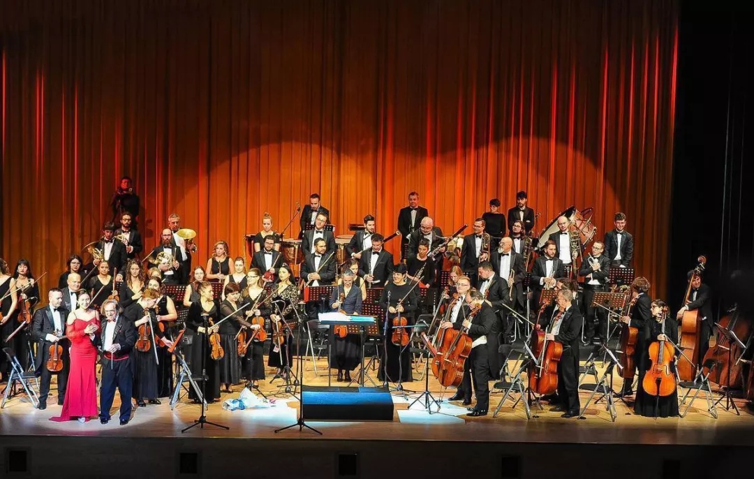 意大利爱乐乐团