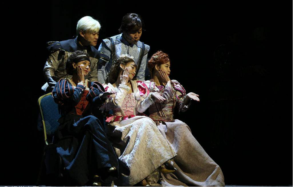 《莎士比亚别生气》