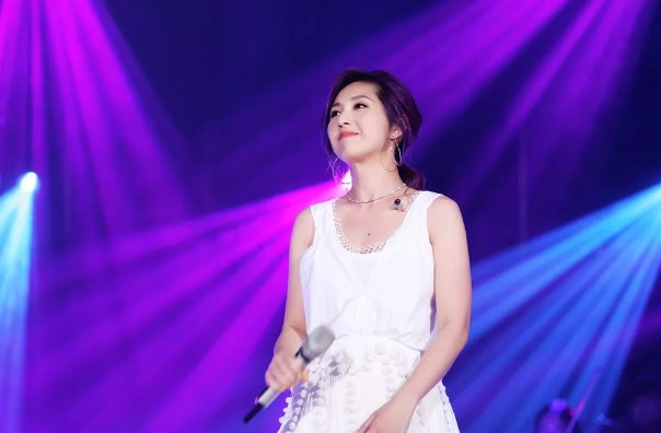 2020杨千嬅柳州演唱会