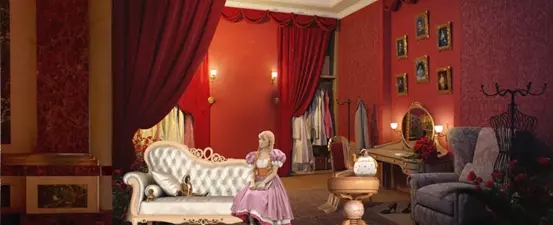 《美女与野兽》