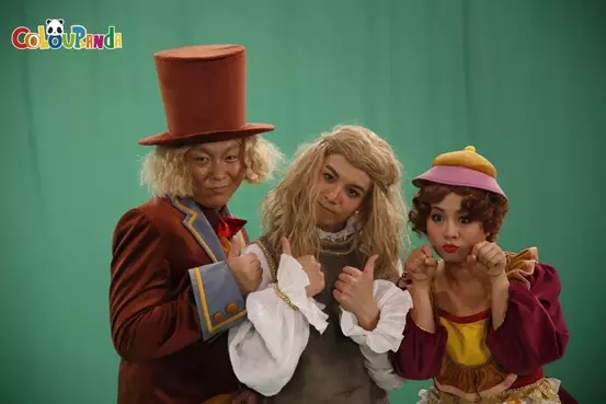 《美女与野兽》