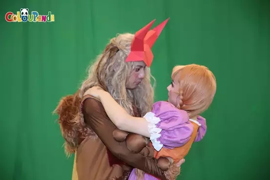 《美女与野兽》