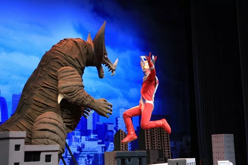 《奥特曼宇宙之光》