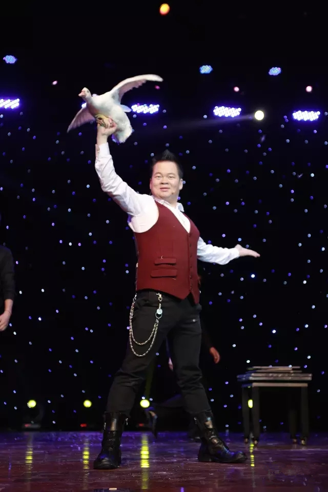 魔幻之夜《欧买嘎》