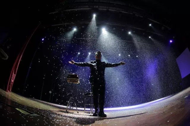 魔幻之夜《欧买嘎》