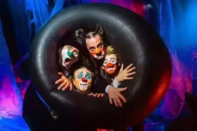 《塑料的狂想》