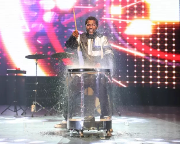 《艾菲卡兄弟之小小演奏家》