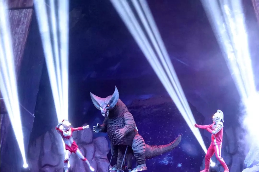 《奥特曼:宇宙之光》