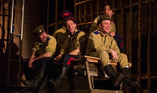 《静静的顿河》