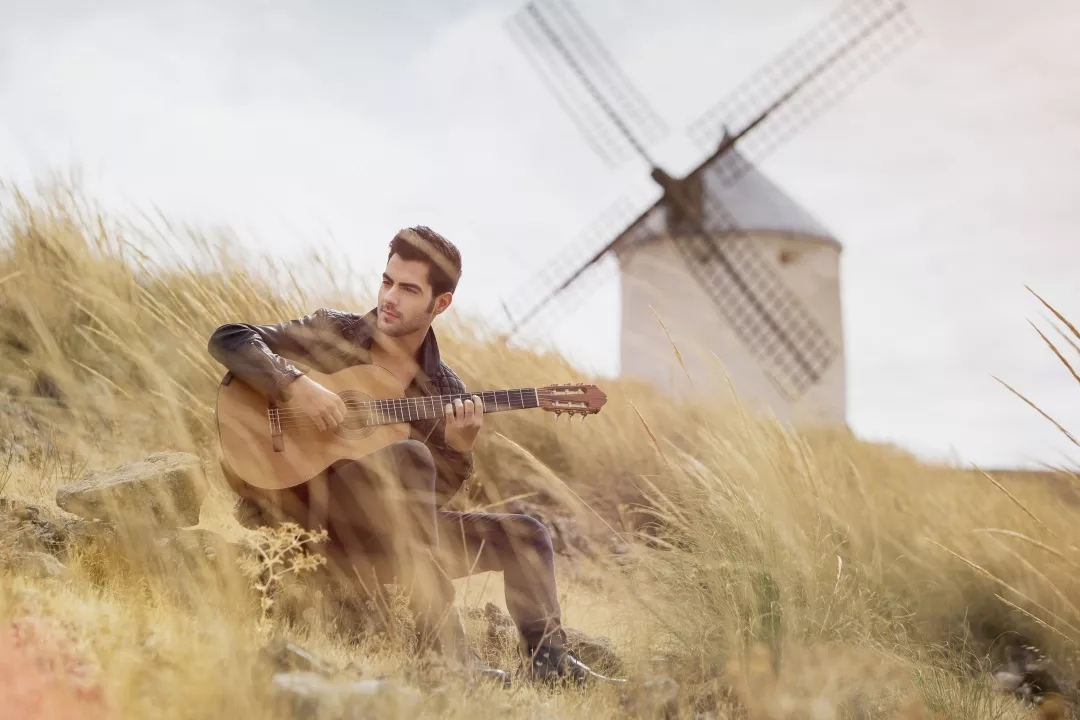 米洛什·卡拉达格利奇