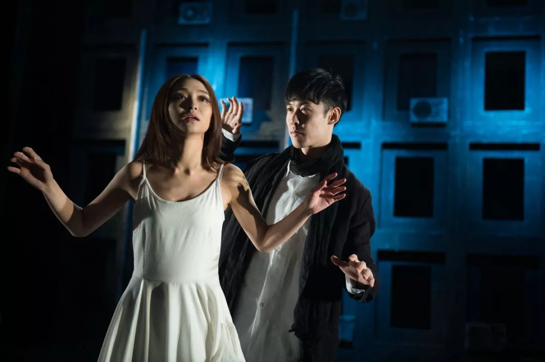 2021孟京辉大型多媒体音乐话剧《琥珀》-深圳站