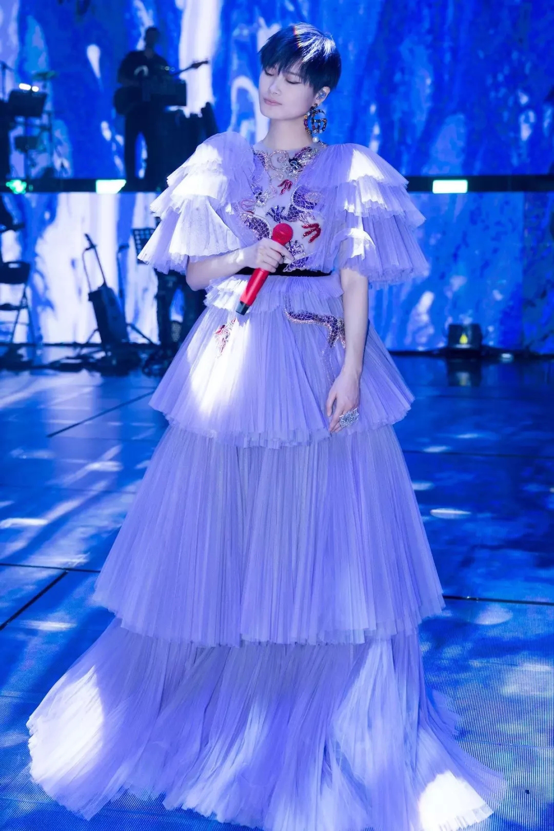 2021李宇春“周末愉快”演唱会-深圳站 2021李宇春“周末愉快”演唱会-深圳站