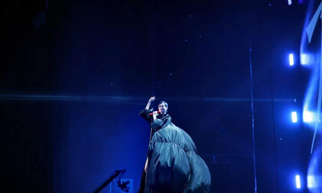 2021李宇春“周末愉快”演唱会-深圳站 2021李宇春“周末愉快”演唱会-深圳站