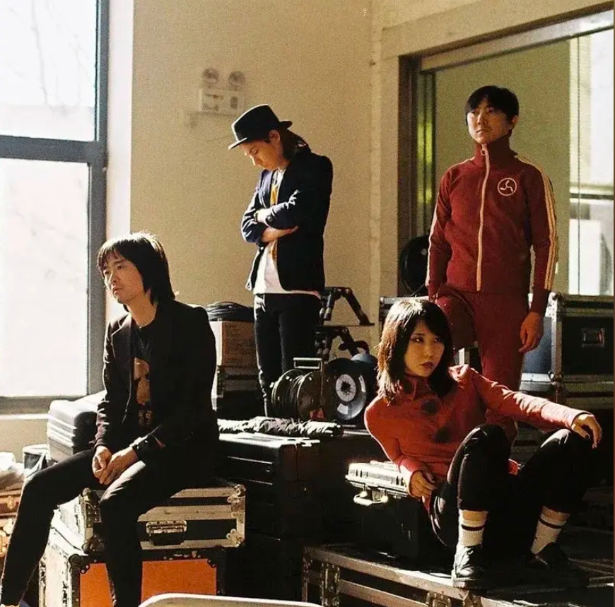 2026新裤子北海怪兽·浪潮来临的时候巡回演唱会 南京站 2026新裤子北海怪兽·浪潮来临的时候巡回演唱会 南京站