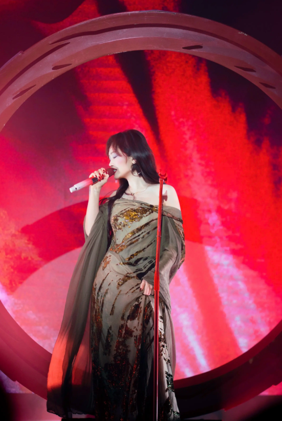 2026陈婧霏《红霞影剧院》巡回演唱会-南京站