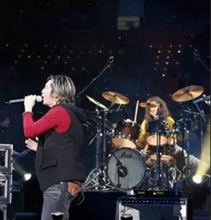 2026叶世荣重庆演唱会门票价格+时间地点+全攻略