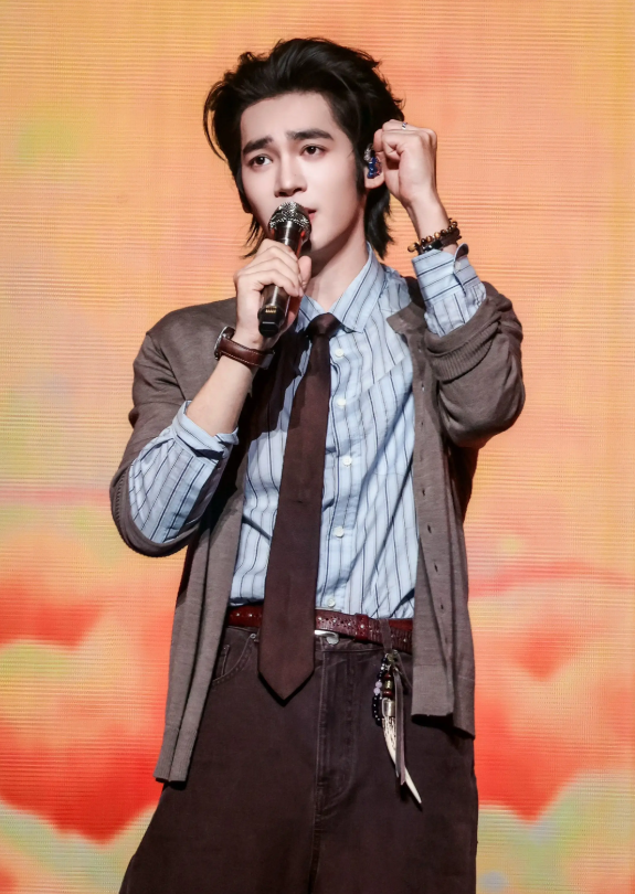 2026于适YOSH「适诗」巡回演唱会-成都站 2026于适YOSH「适诗」巡回演唱会-成都站