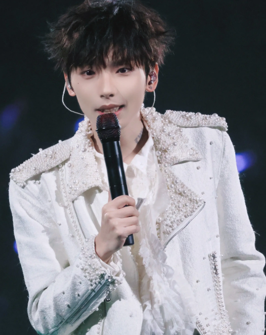 2026郑润泽广州演唱会门票价格+时间地点+全攻略